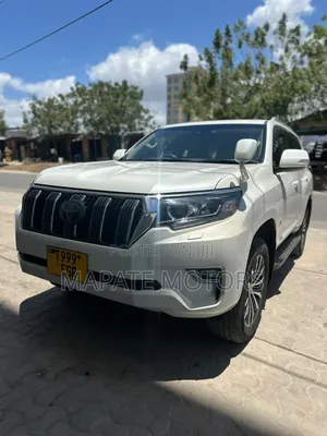 Toyota Land Cruiser Prado 2.7 2021 White