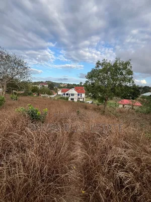 Plot Inauzwa Mbezi Msakuzi