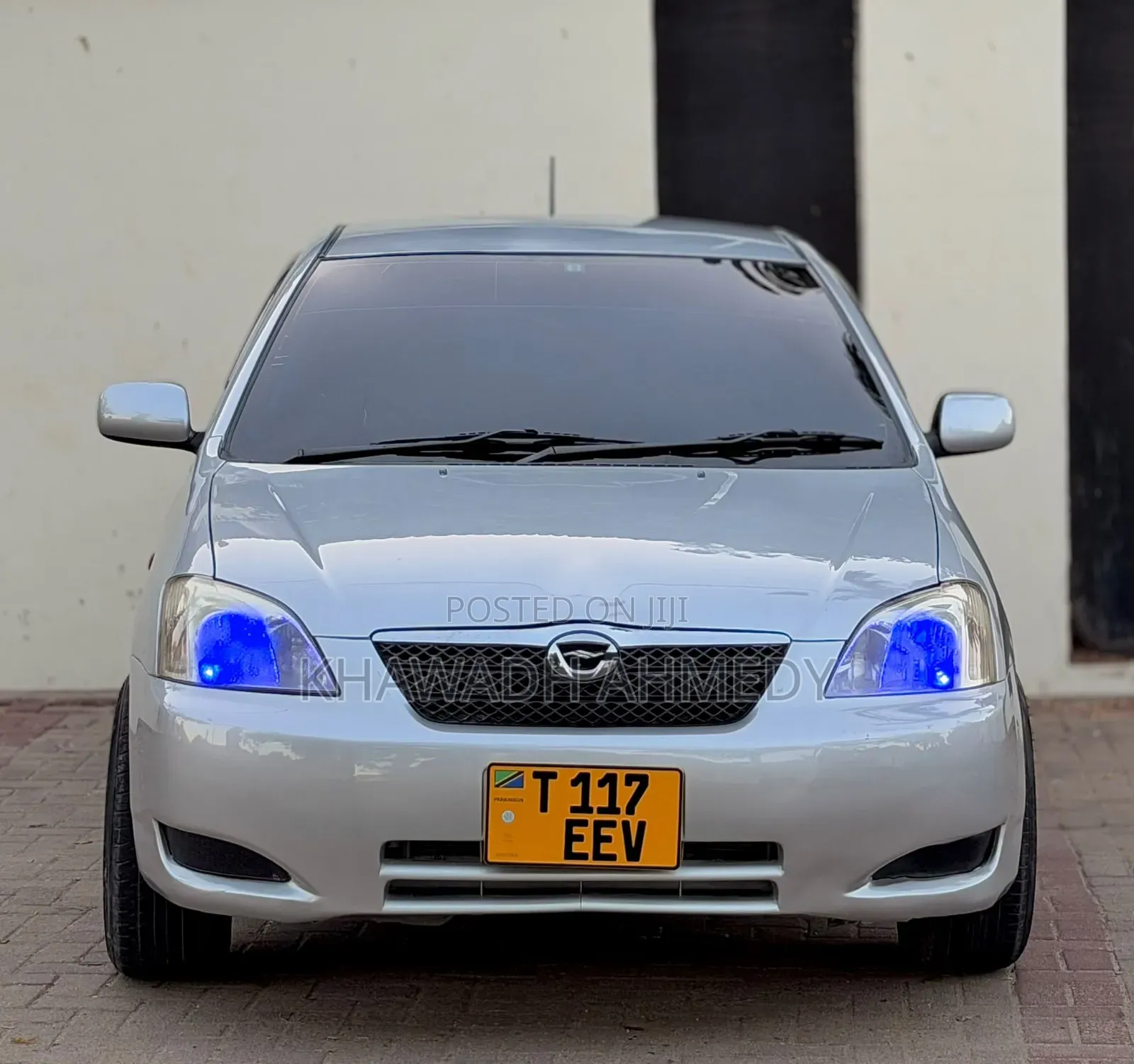 Toyota Corolla RunX 2004 Silver