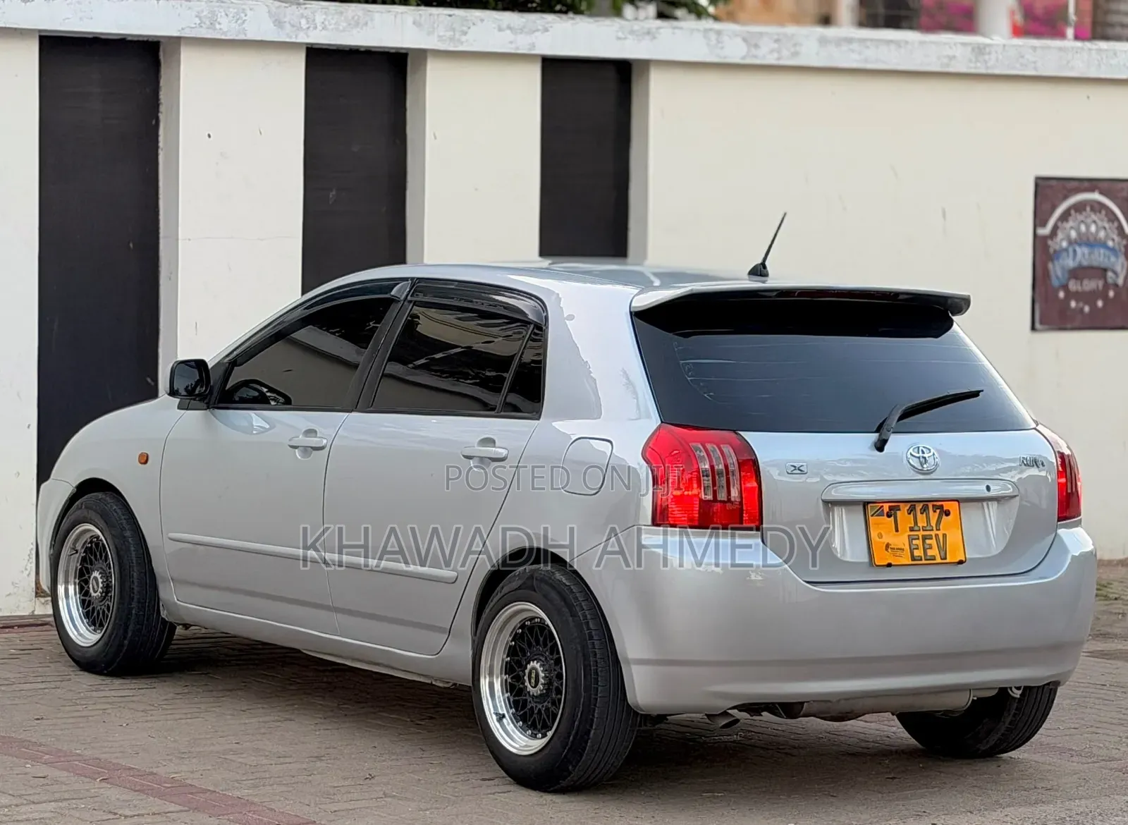 Toyota Corolla RunX 2004 Silver