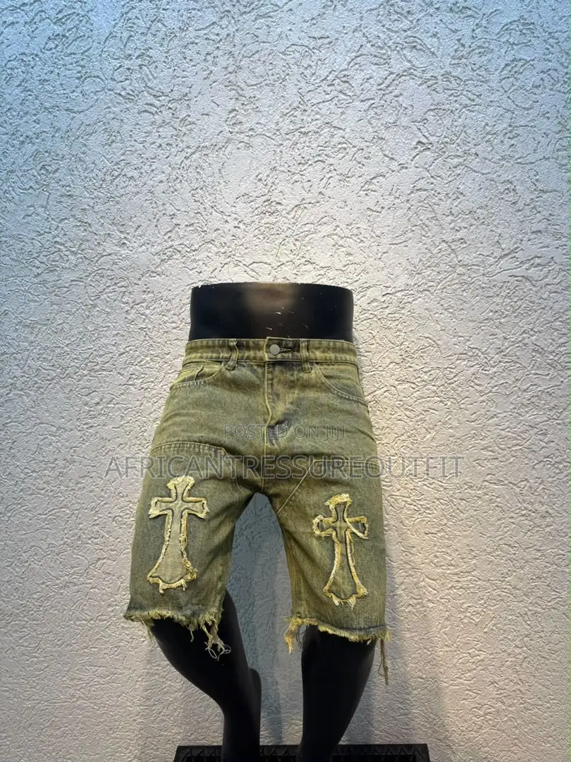 Louis Vuitton Jeans Shorts Collection Available