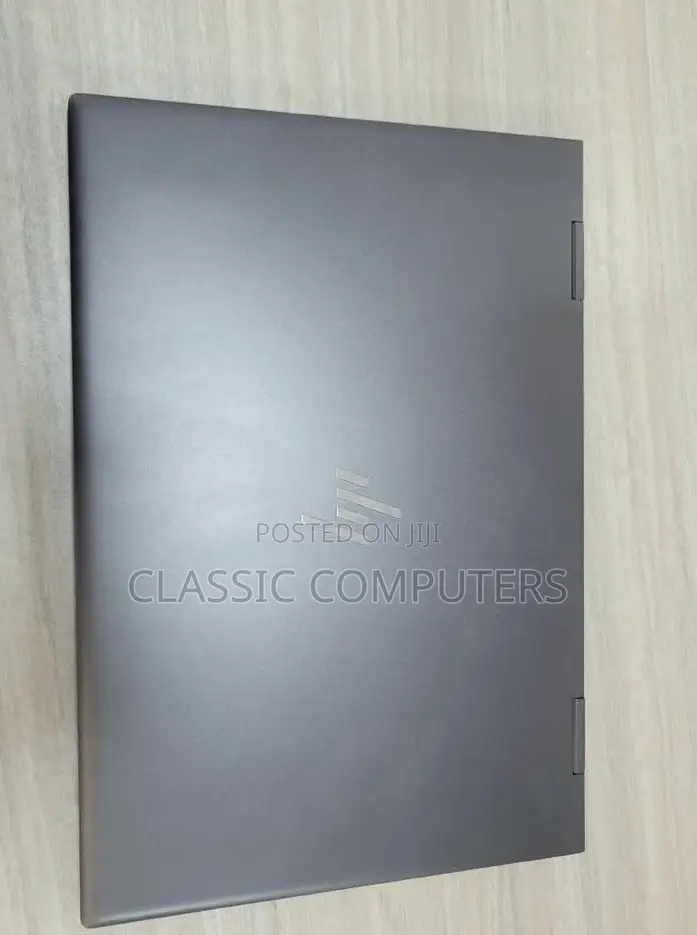 Laptop HP Envy 15 8GB AMD Ryzen 5 SSD 512GB