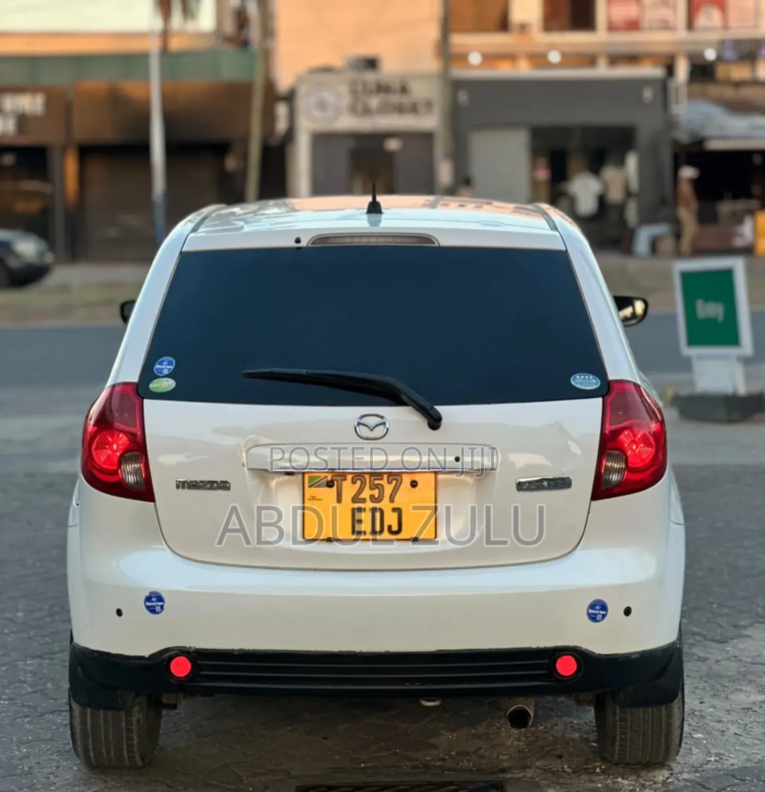 Mazda Verisa 2010 White