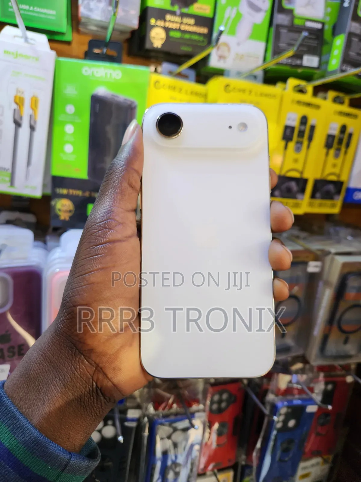 Apple iPhone Air 256 GB Gold
