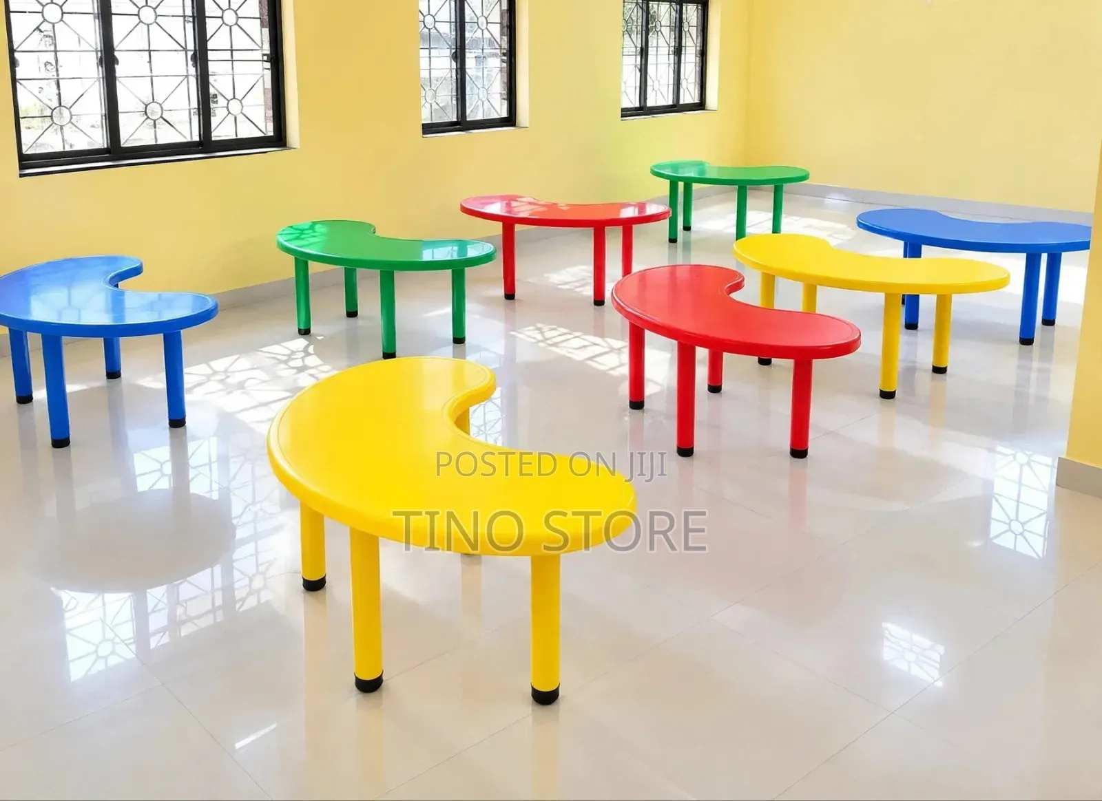 Half Moon Nursery Table Au Moonshape Table for School