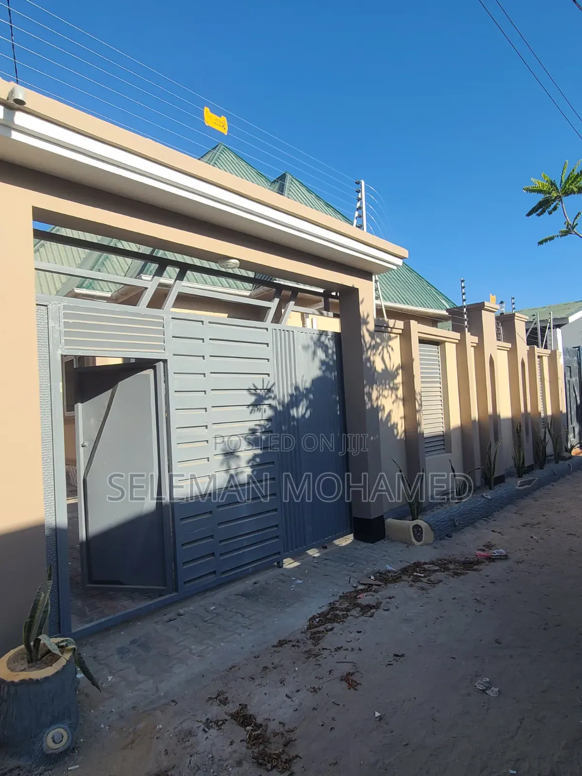 Furnished 3bdrm House in Biriani Real Estate, Chamazi for sale