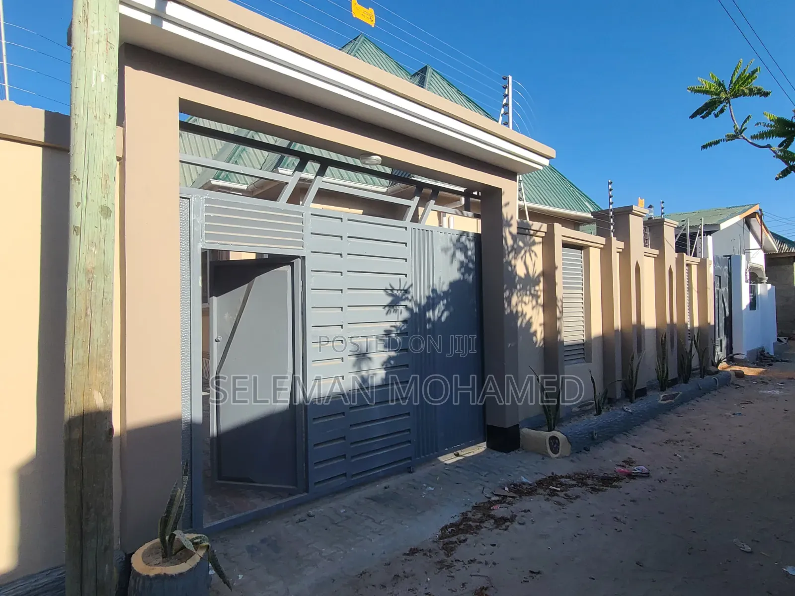 Furnished 3bdrm House in Biriani Real Estate, Chamazi for sale