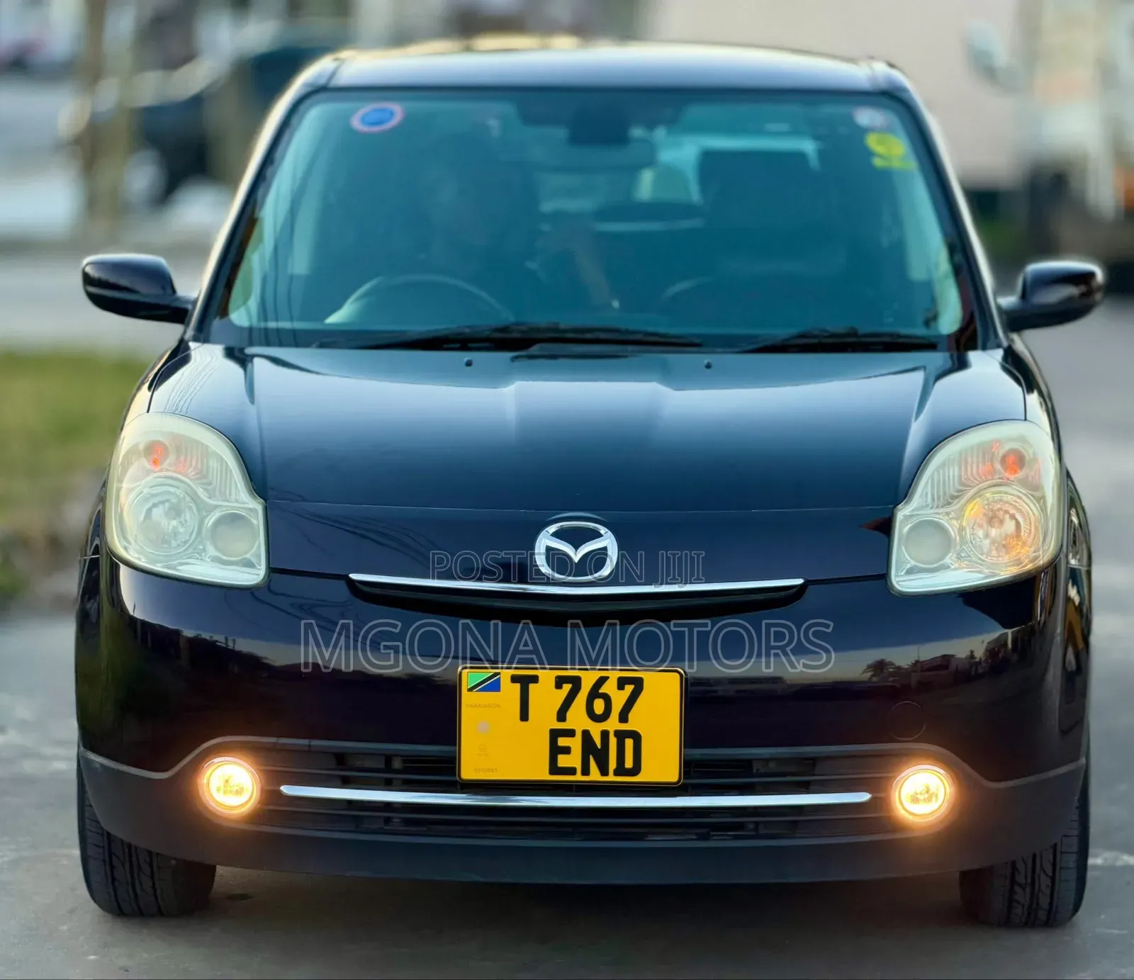 Mazda Verisa 2011 Black