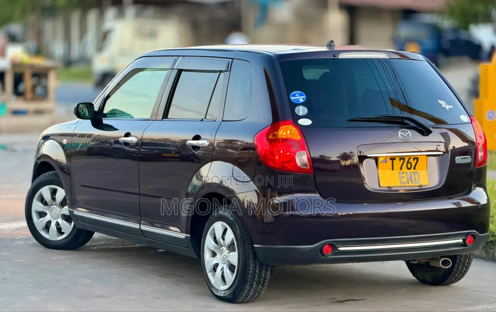Mazda Verisa 2011 Black