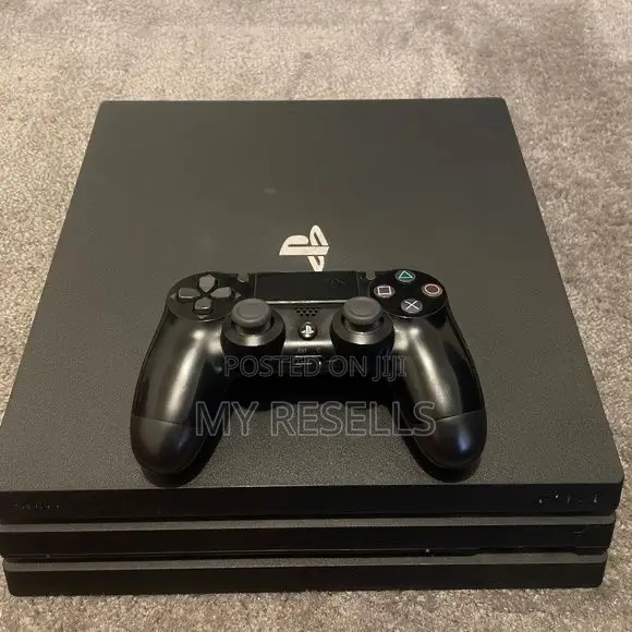 Ps4 Pro With a Controller
