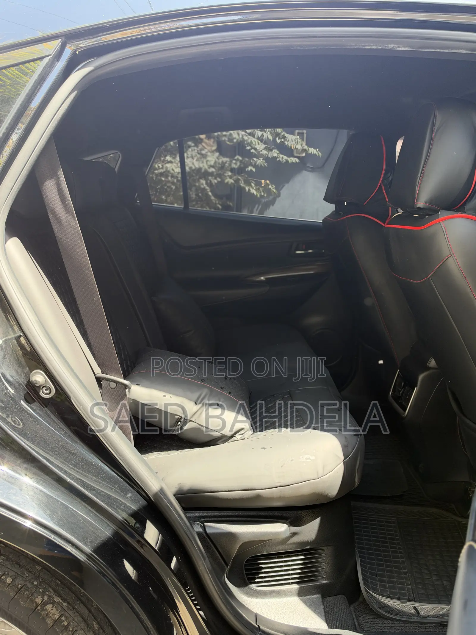 Toyota Harrier 2.0 2016 Black