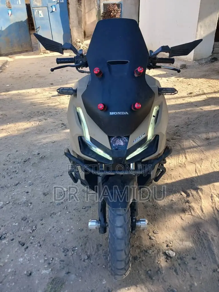 Honda 2024 Gold