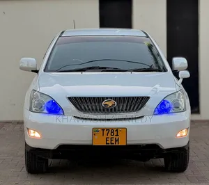Toyota Harrier 2007 White