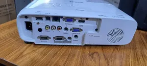 EB-X49 Epson Projector