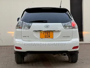 Toyota Harrier 2007 White