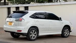 Toyota Harrier 2007 White