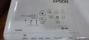 EB-S41 Epson Projector
