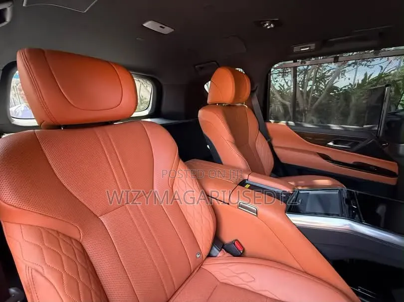 Lexus LX 600 2025 Matt Black