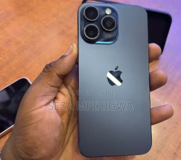 Apple iPhone 15 Pro Max 256 GB