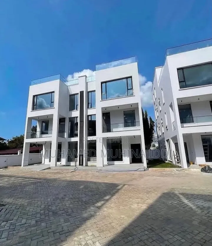 Furnished 5bdrm Villa in Oyster Bay for rent