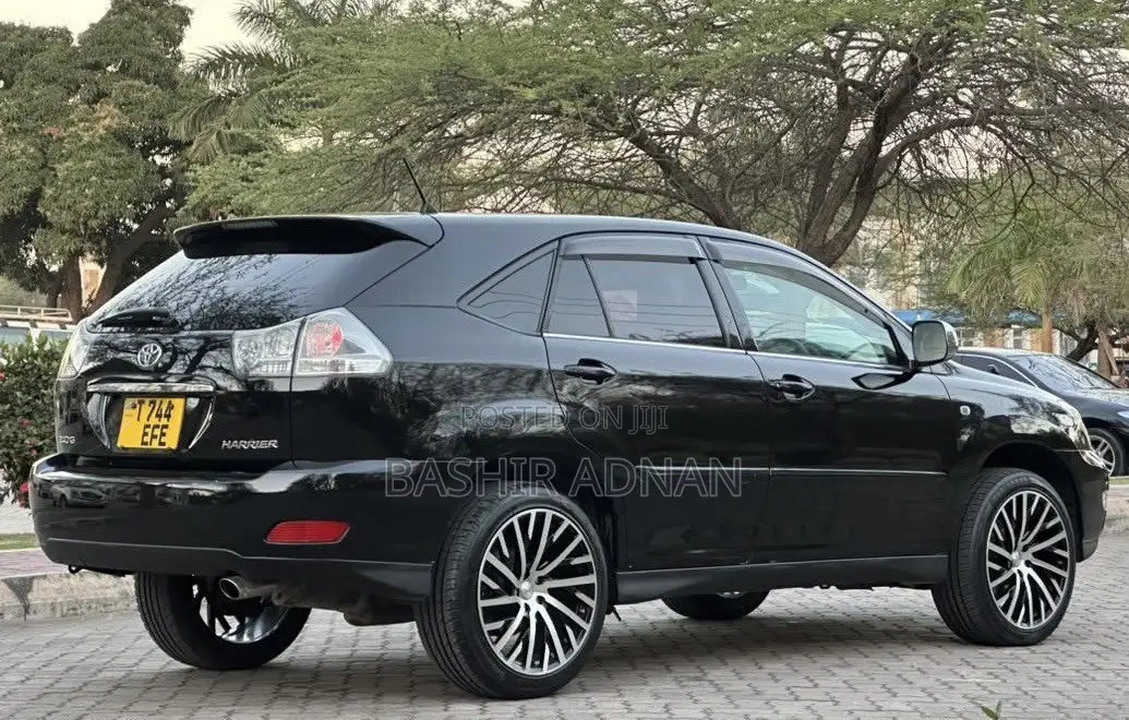 Toyota Harrier 2007 Black