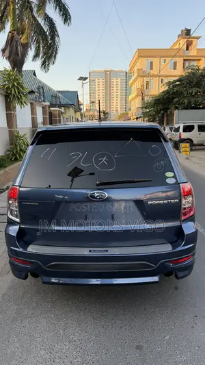 Subaru Forester 2011 Blue