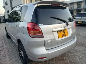 Toyota Corolla Spacio 1.5 X G-edition 2005 Silver