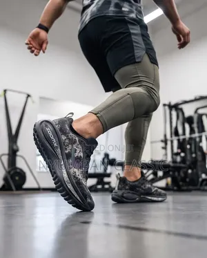 Sports Nike Vomero Plus Shoes