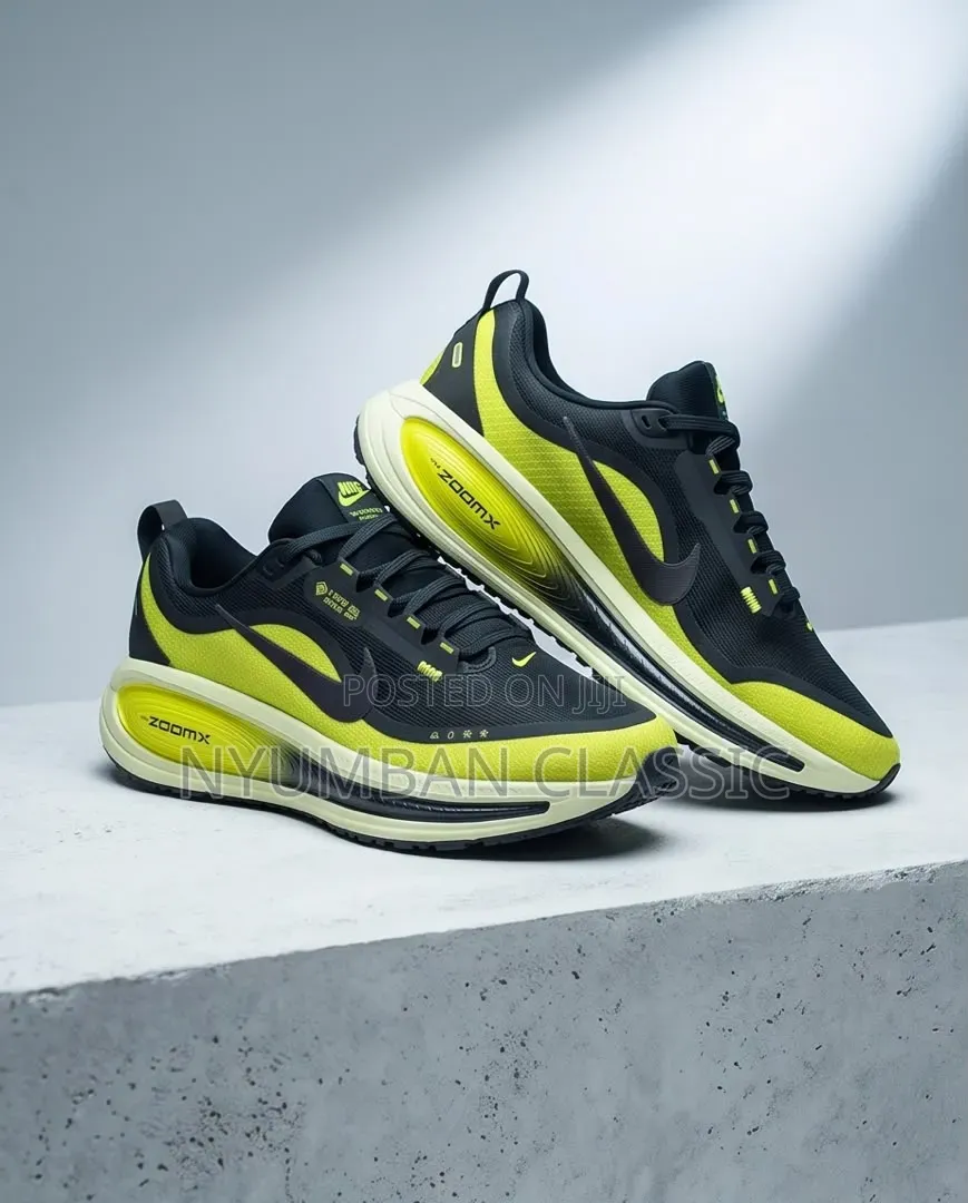 Sports Nike Sneakers Vomero 18