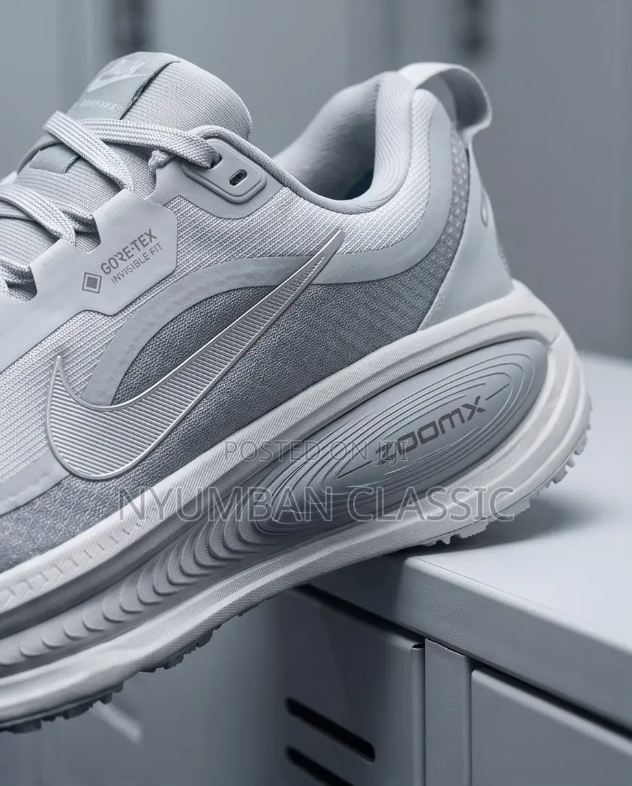 Sports Nike Sneakers Vomero 18