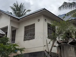 3bdrm House in Ulongoni A, Kinyerezi for sale