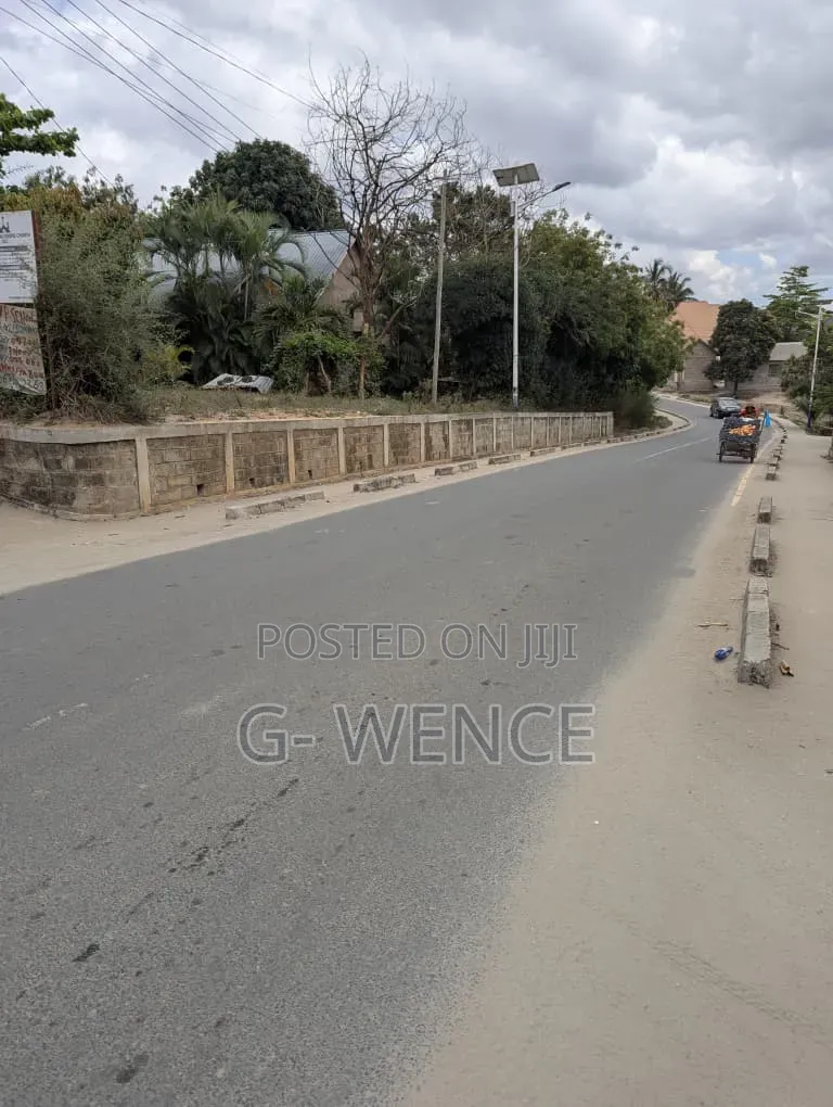 3bdrm House in Ulongoni A, Kinyerezi for sale