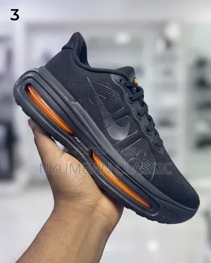 Sports Running Nike Vomero Premium