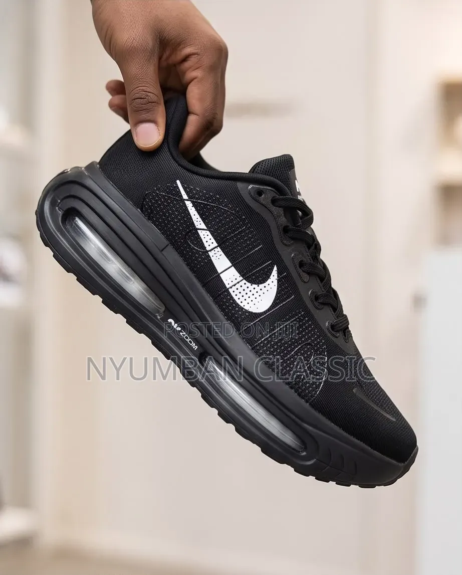 Sports Running Nike Vomero Premium
