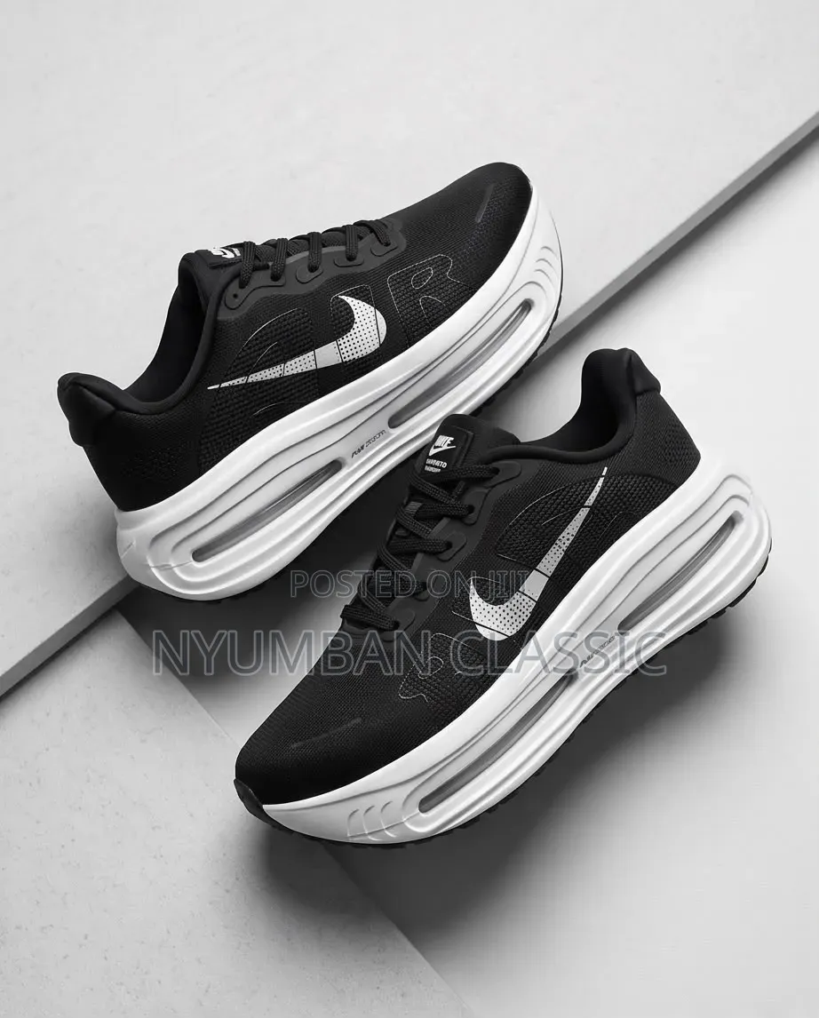 Sports Running Nike Vomero Premium