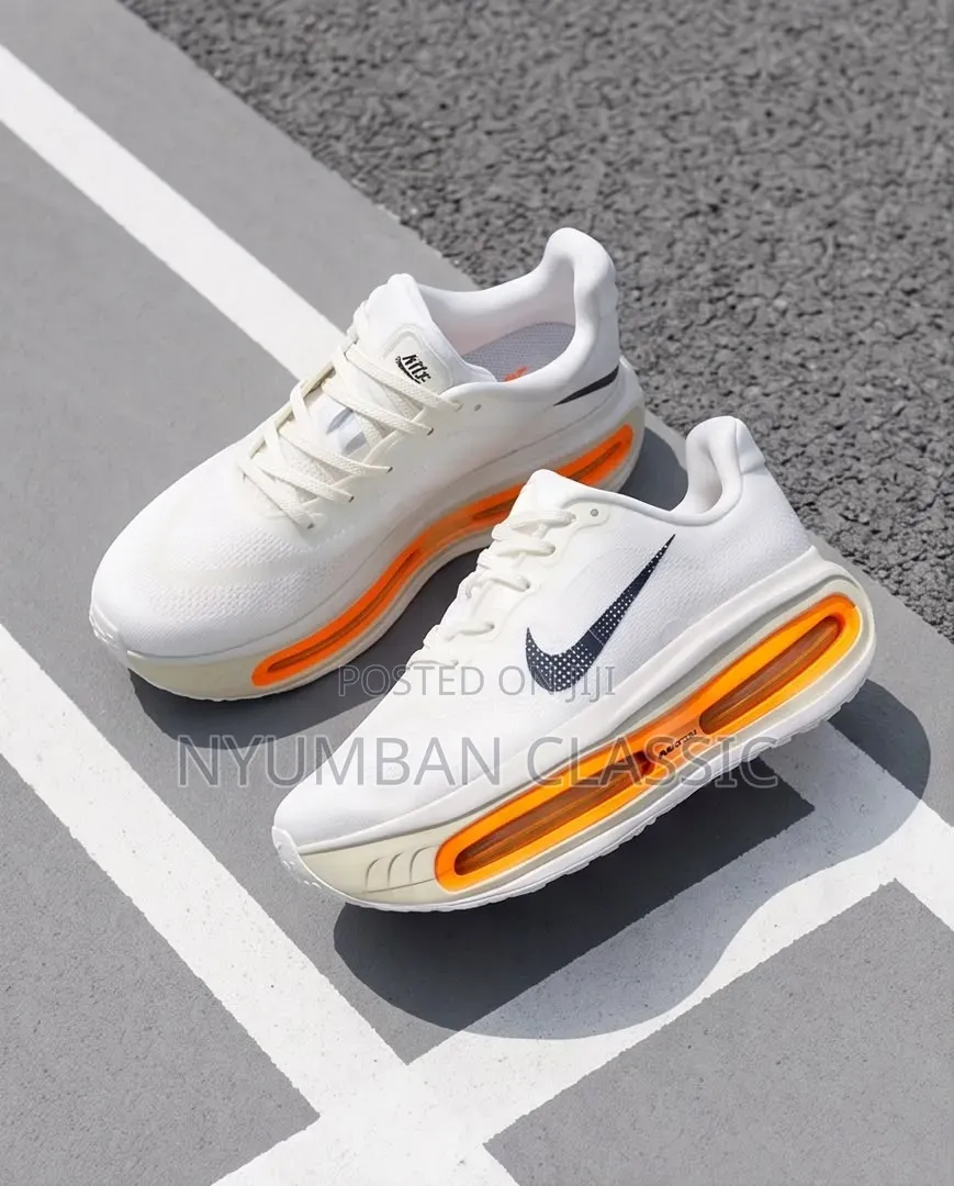 Sports Running Nike Vomero Premium