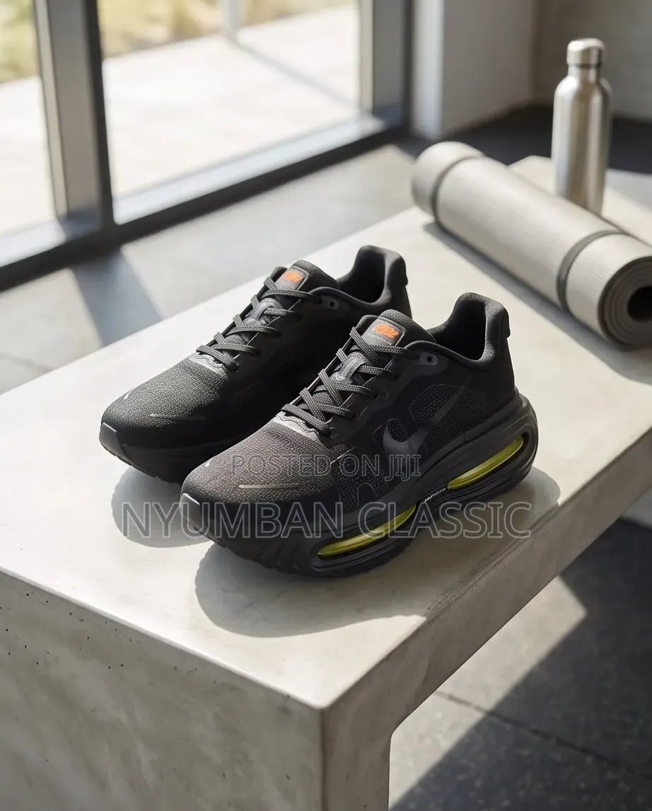 Sports Running Nike Vomero Premium
