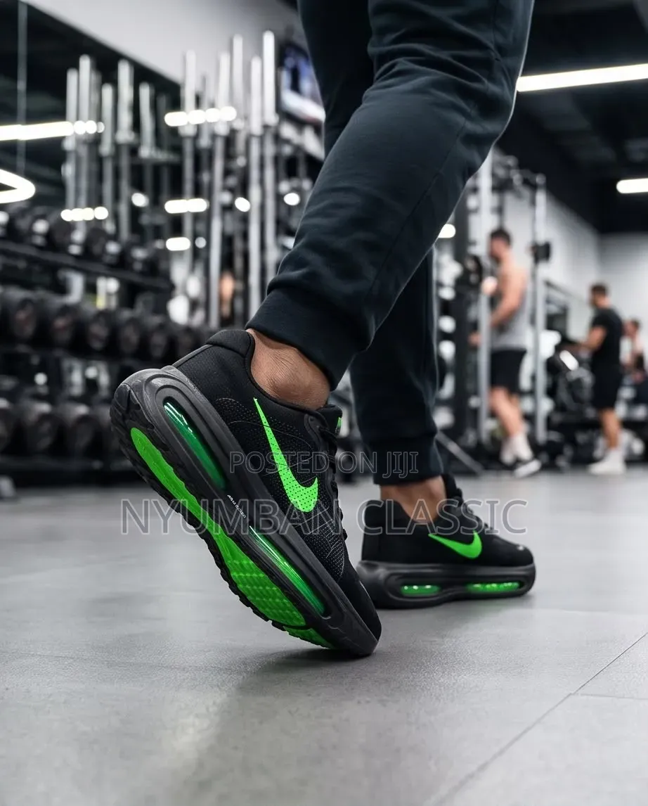 Sports Running Nike Vomero Premium