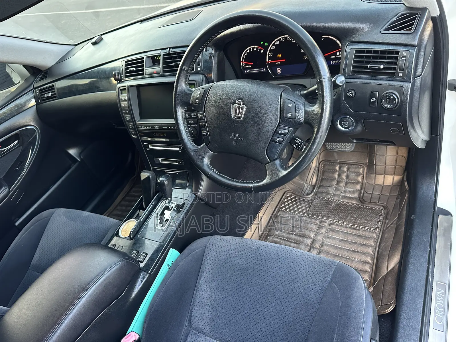 Toyota Crown 2006 White