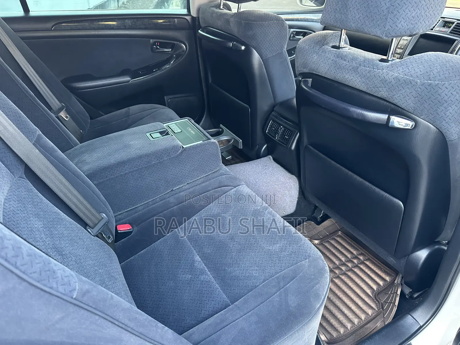 Toyota Crown 2006 White
