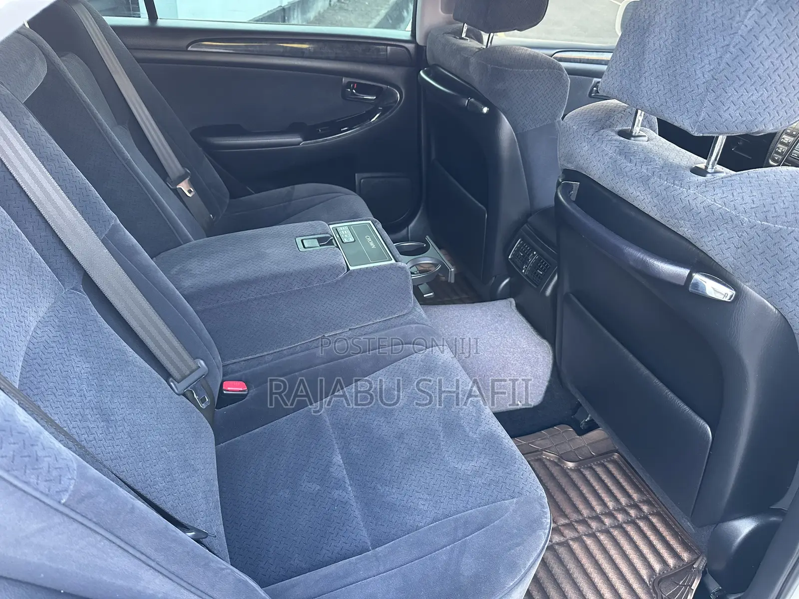 Toyota Crown 2006 White