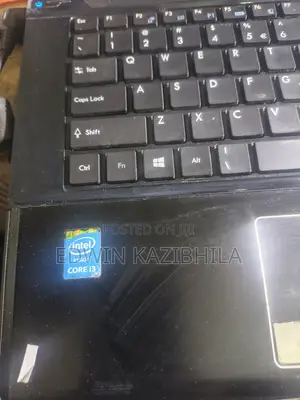 Laptop 6GB Intel Core i3 HDD 320GB