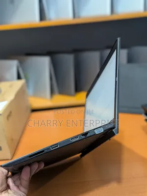 Laptop Sony VAIO Pro SVP1321B4EB.AE1 4GB Intel Celeron SSD 128GB