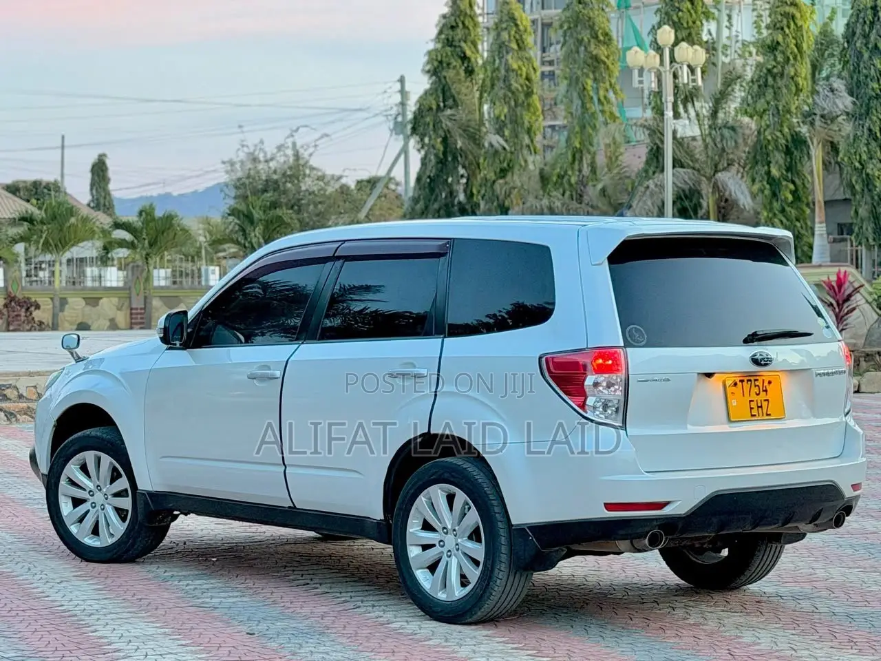 Subaru Forester 2009 White