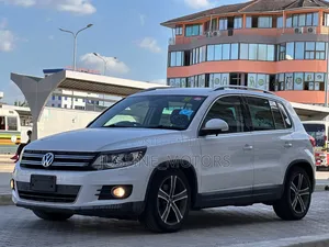 Volkswagen Tiguan 2012 White