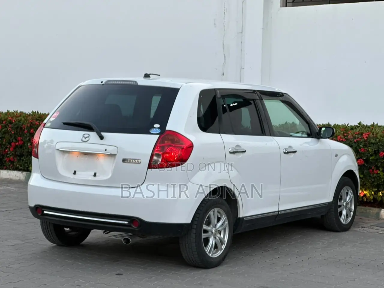 Mazda Verisa 2012 Pearl