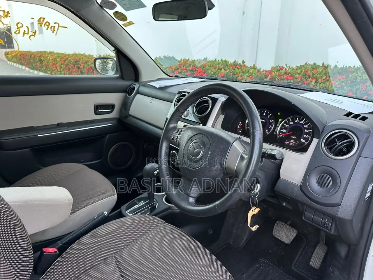 Mazda Verisa 2012 Pearl