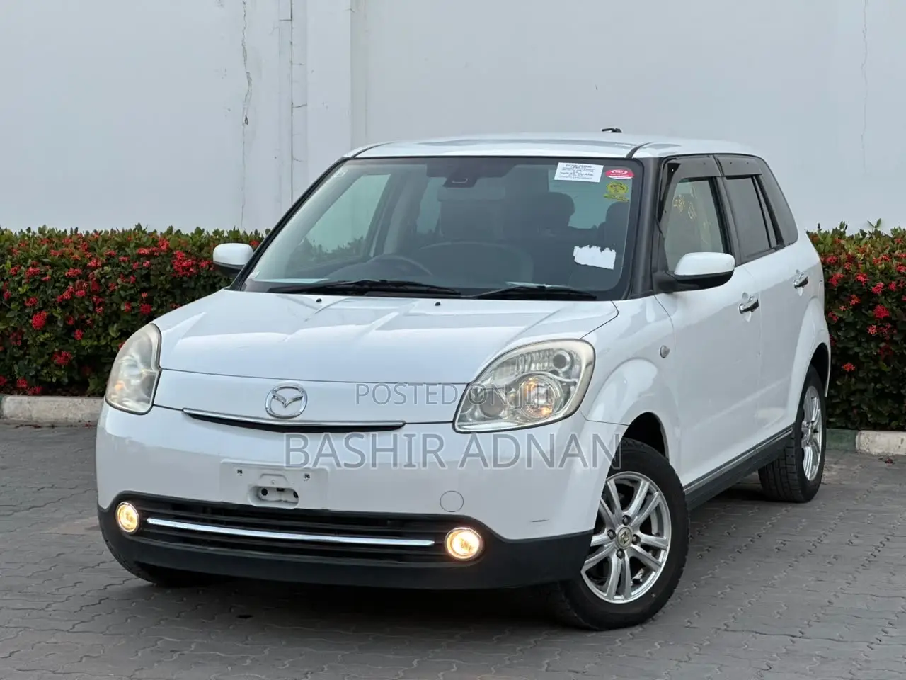 Mazda Verisa 2012 Pearl