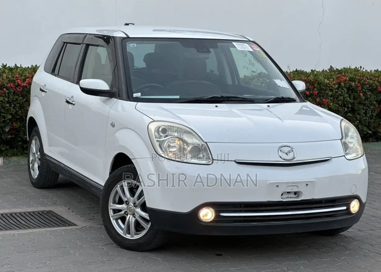 Mazda Verisa 2012 Pearl