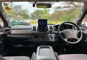 Toyota HiAce 2007 Black